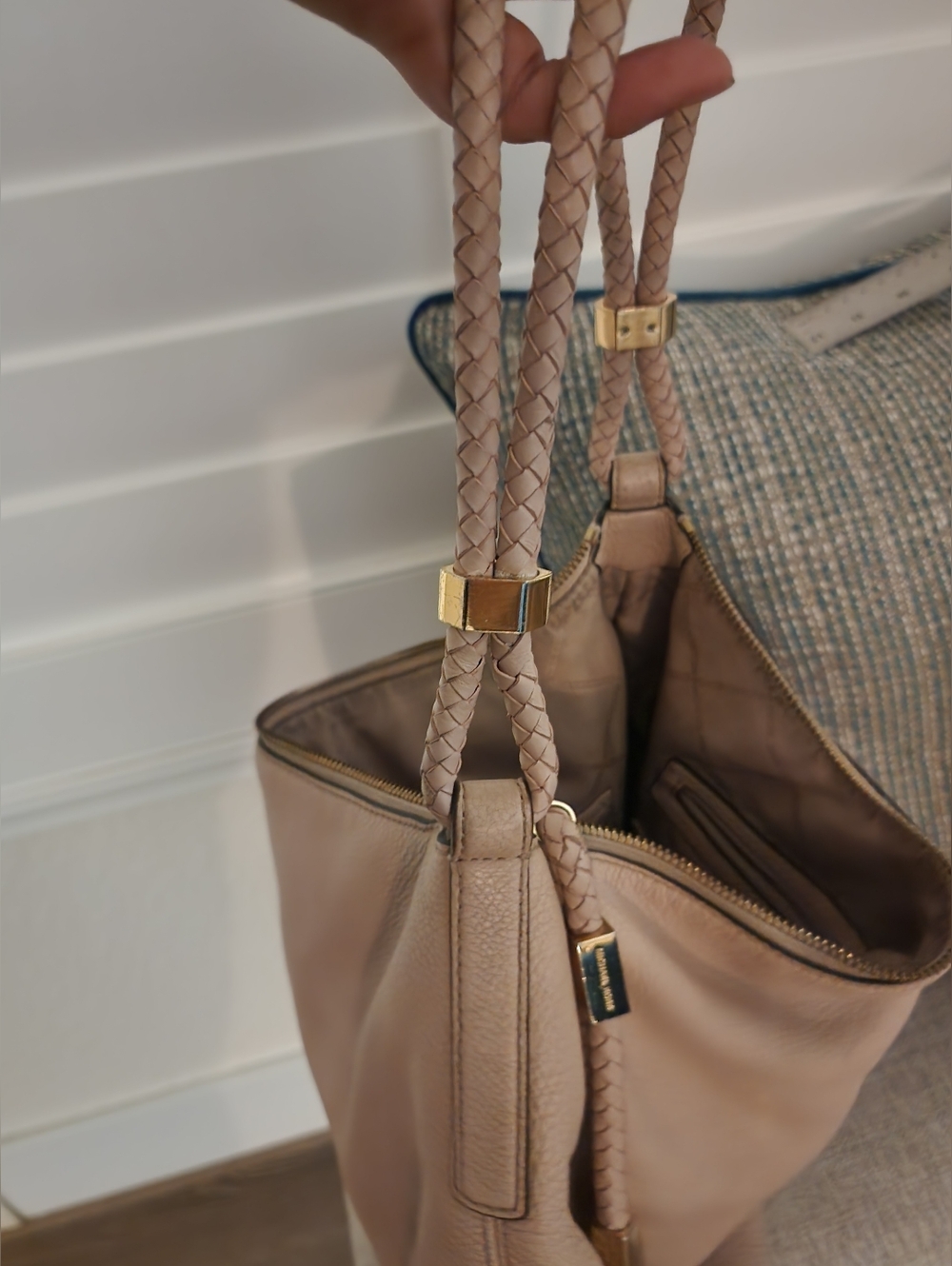 Michael Kors Pebbled Leather Shoulder Bag in Blush Pink - Picture 10 of 16